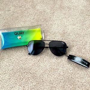 NWT Quay High Key Mini sunglasses 😎